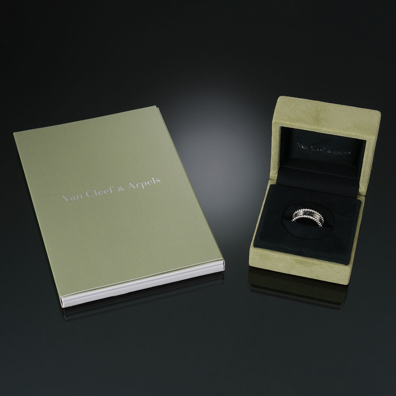 VAN CLEEF & ARPELS(USED)반클리프 빼를리 시그니처링#52